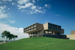 Balthazar Korab Milwaukee County War Memorial Saarinen