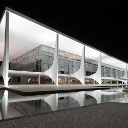 oscar niemeyer brasilia brazil utopia
