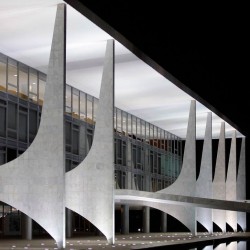 oscar niemeyer brasilia brazil utopia