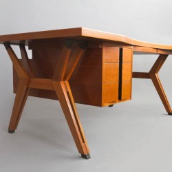 desk parisi italy