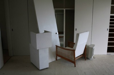 abandoned mid century modern house architecture ruins