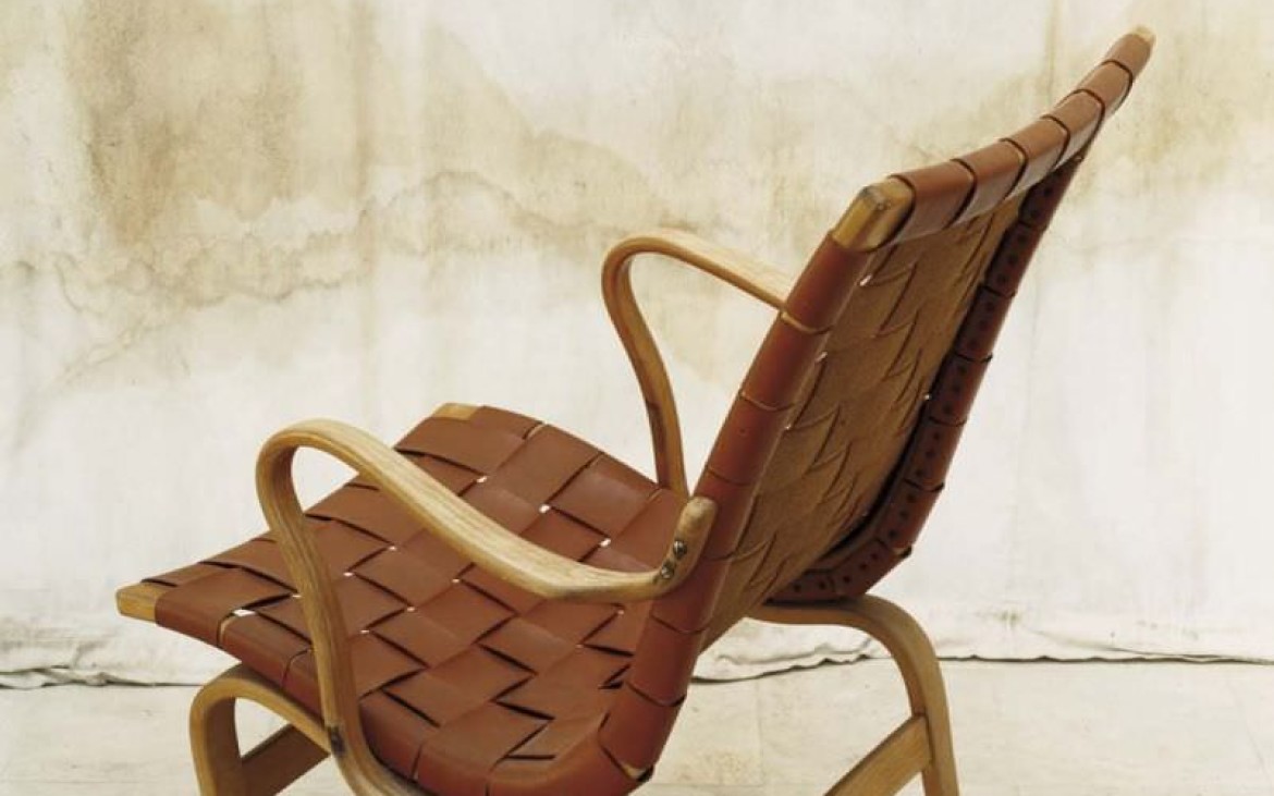 abandoned mid century modern house architecture ruins