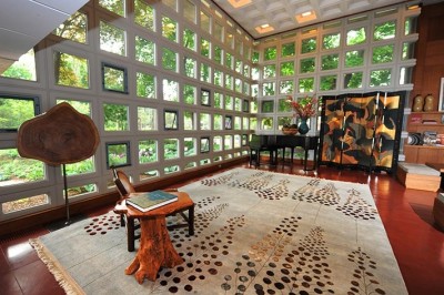 abandoned mid century modern house architecture ruins