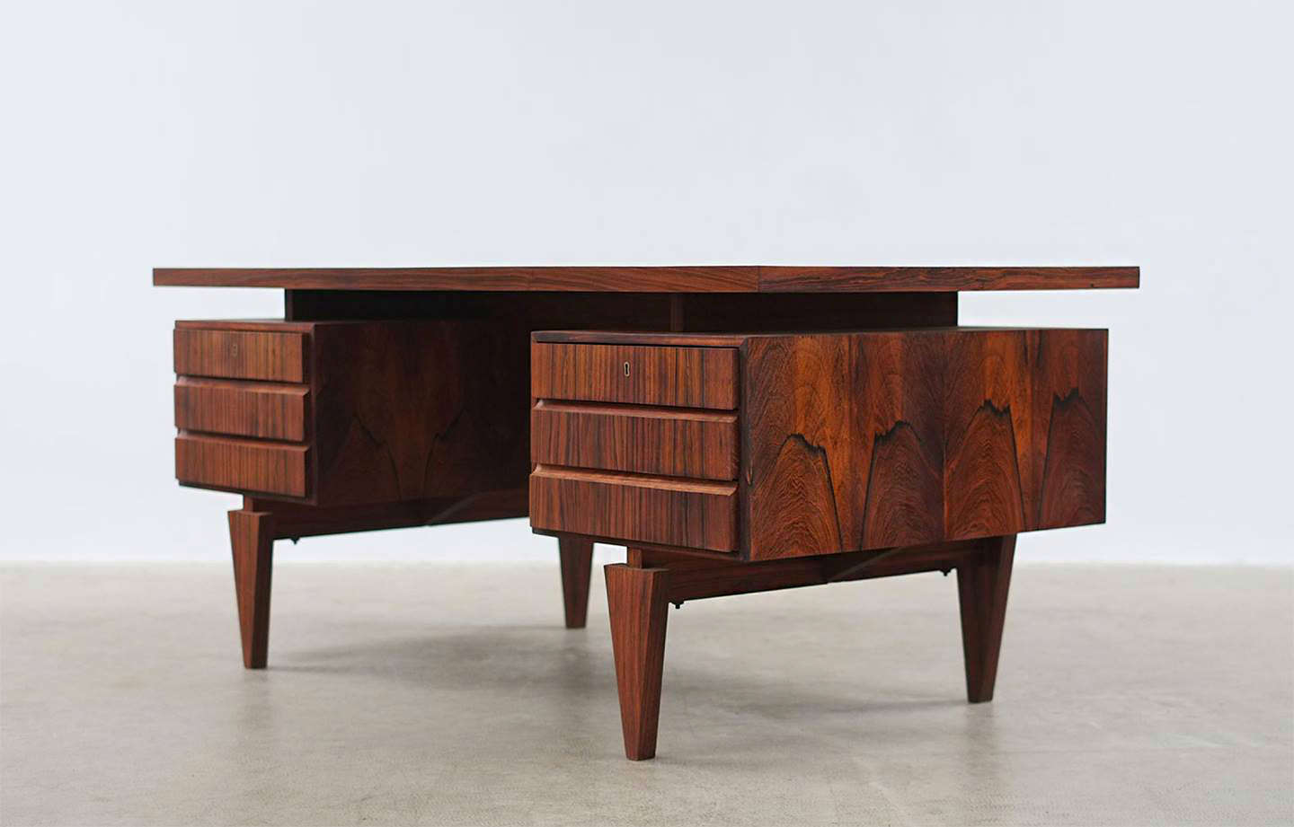 mid century modern wood designers
