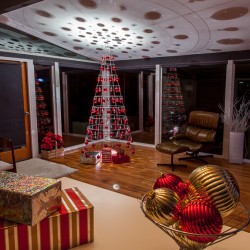 matt bliss modern christmas tree Lawrence Stoecker